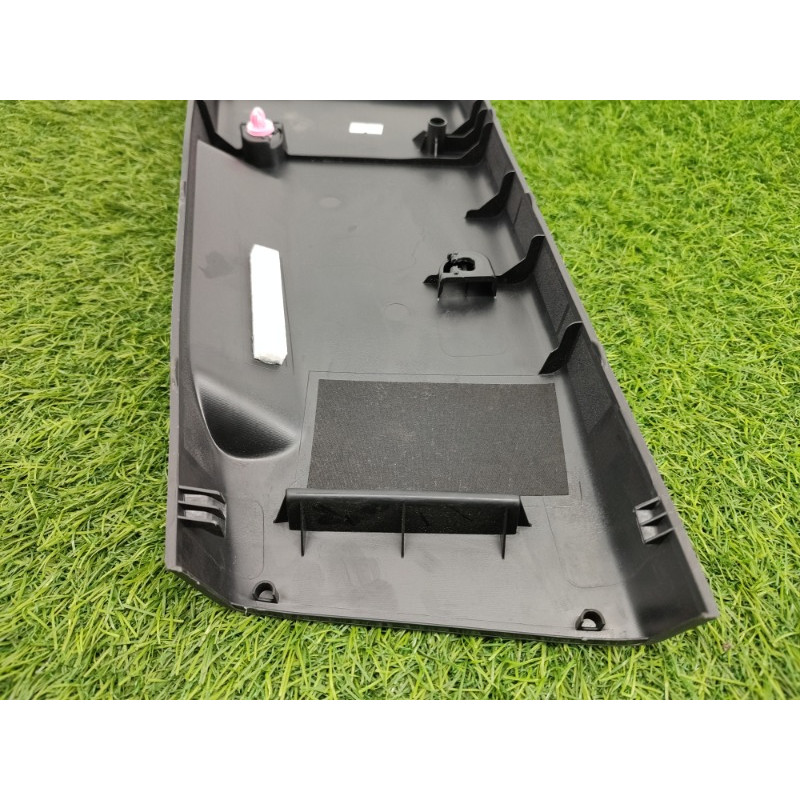 Обшивка стійки нижня (салон) Subaru Forester SK 2020 2.5 94022SJ001VH
