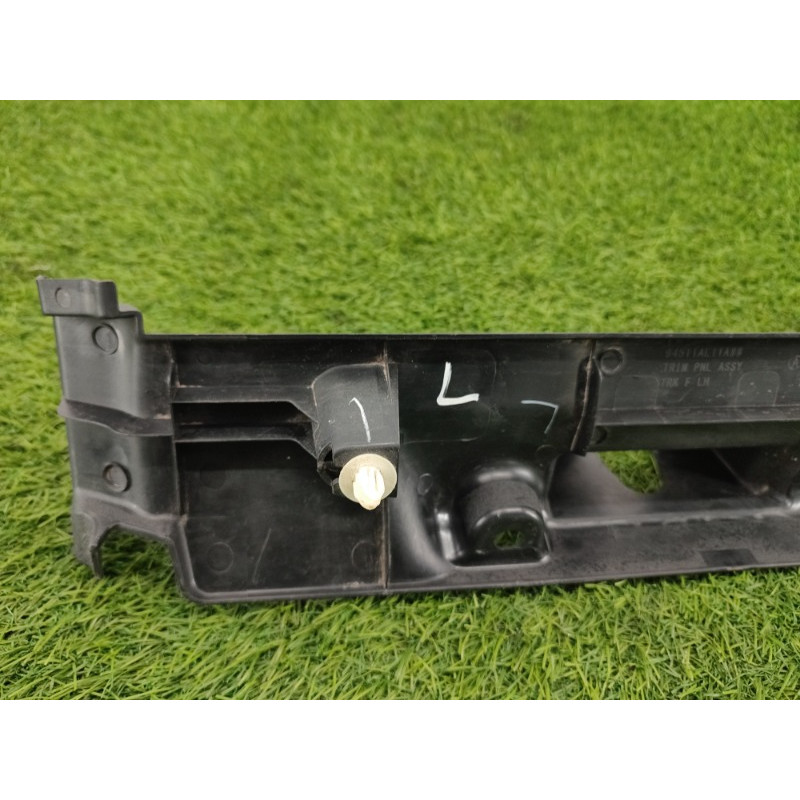 Накладка замка крышки багажника (салон) Subaru Legacy BN 2016 2.5 94511AL11AVH