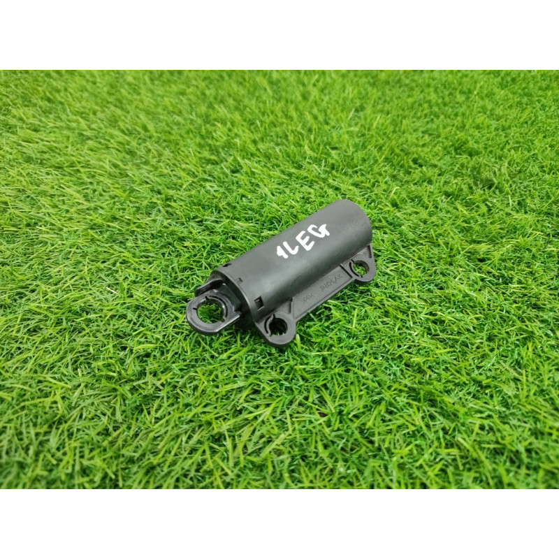 Амортизатор бардачка (салон) Subaru Legacy BN 2016 2.5 66253VA000