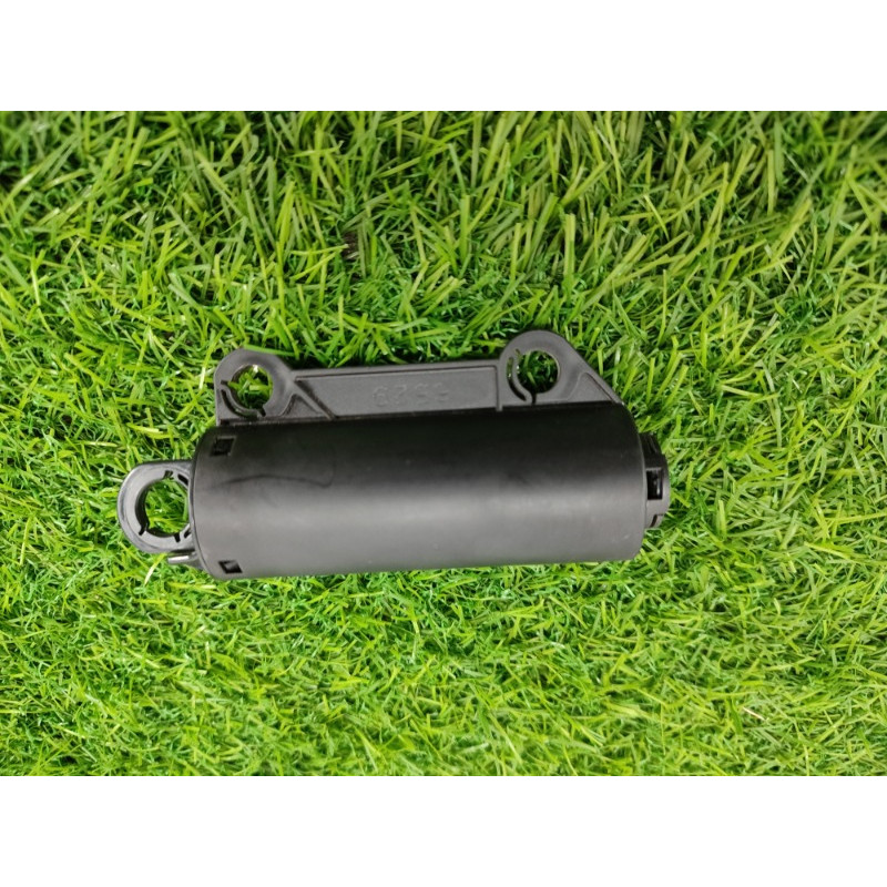 Амортизатор бардачка (салон) Subaru Legacy BN 2016 2.5 66253VA000