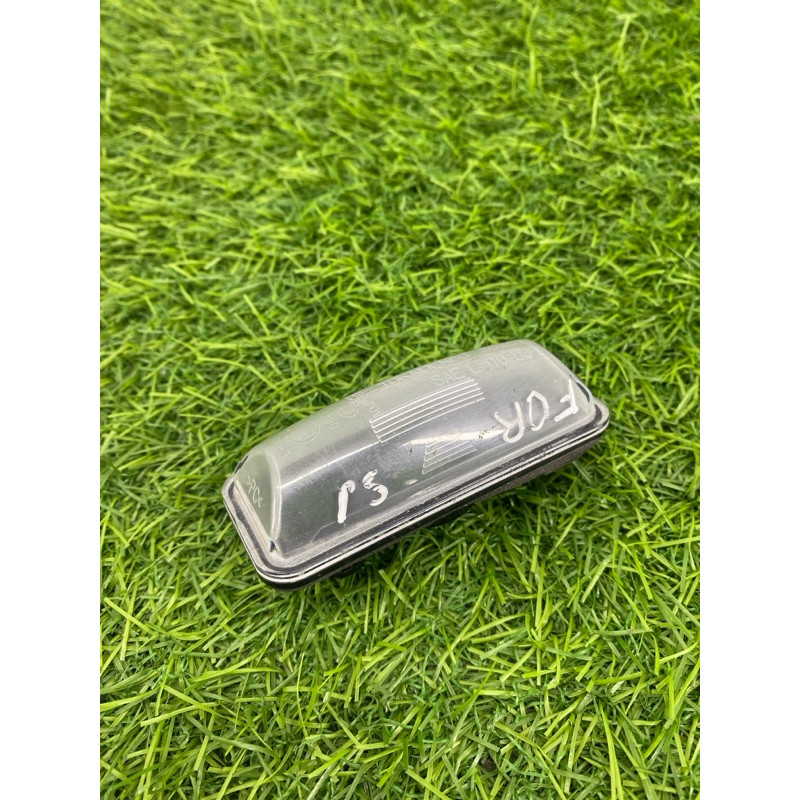 Плафон подсветки номера (оптика) Subaru Forester SJ 2.5 84912FG110