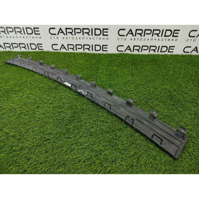 Накладка на бампер (кузов и элементы) Jeep Grand Cherokee WK2 2018 3.6 68111633AB