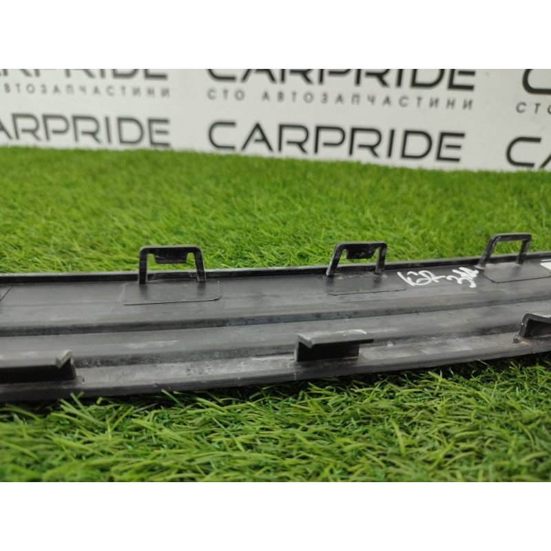 Накладка на бампер (кузов и элементы) Jeep Grand Cherokee WK2 2018 3.6 68111633AB