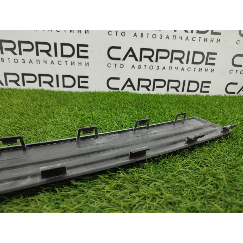 Накладка на бампер (кузов и элементы) Jeep Grand Cherokee WK2 2018 3.6 68111633AB