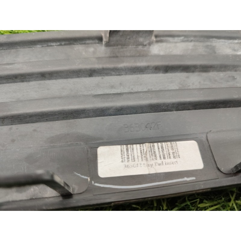 Накладка на бампер (кузов и элементы) Jeep Grand Cherokee WK2 2018 3.6 68111633AB