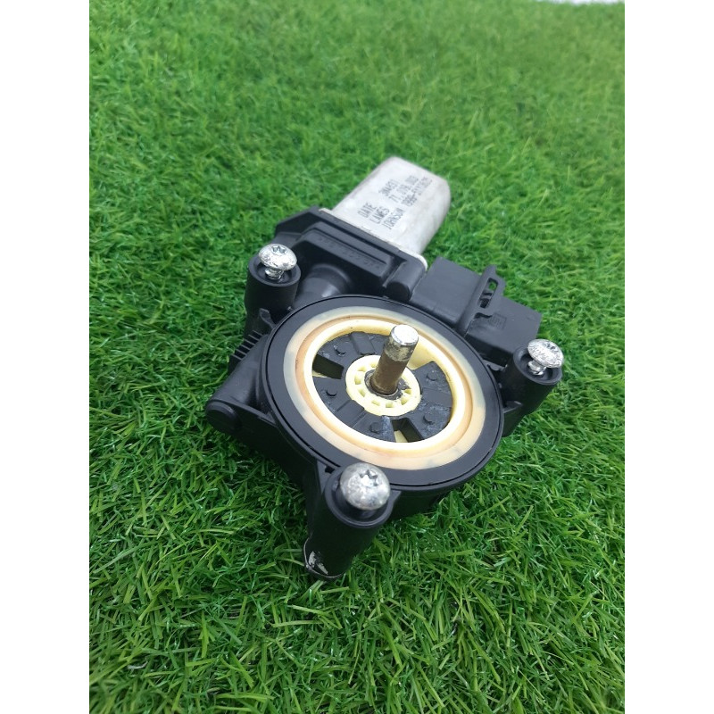 Мотор стеклоподъемника (электрика) BMW 3-series F30 2013 N26B20 67627406634