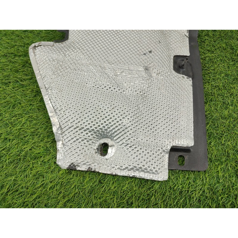 Термозащита (наружные элементы кузова) Jeep Grand Cherokee WK2 2018 3.6 68234798AB