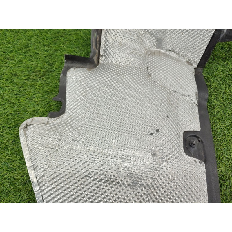 Термозащита (наружные элементы кузова) Jeep Grand Cherokee WK2 2018 3.6 68234798AB