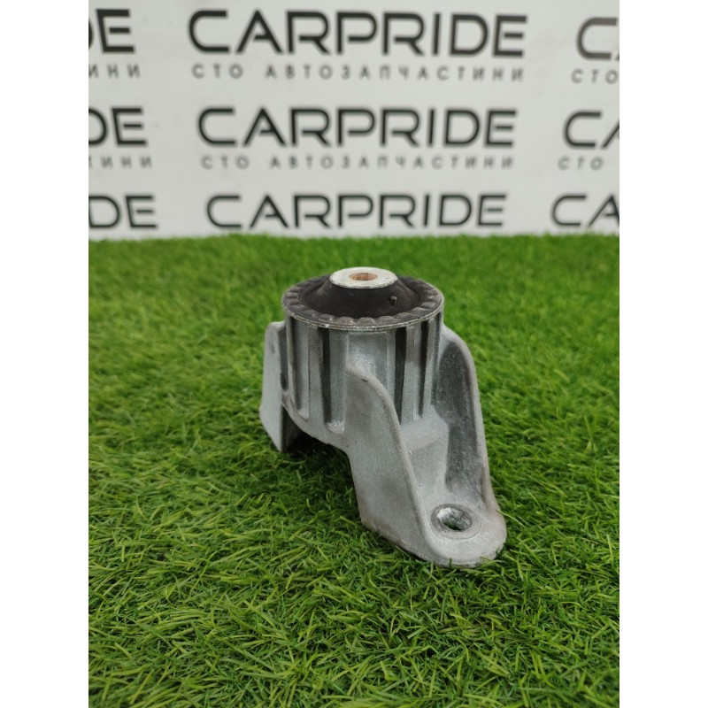 Опора стойки (подвеска) Jeep Grand Cherokee WK2 2018 3.6 68311287AA