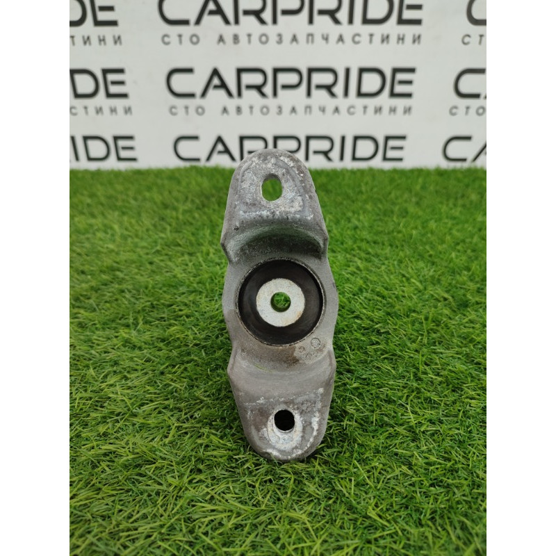 Опора стойки (подвеска) Jeep Grand Cherokee WK2 2018 3.6 68311287AA