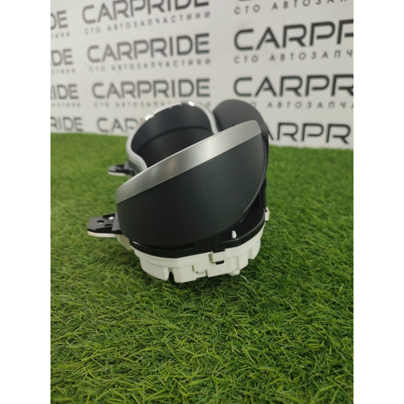 Панель приборов (салон) Jeep Grand Cherokee WK2 2018 3.6 68331511AC