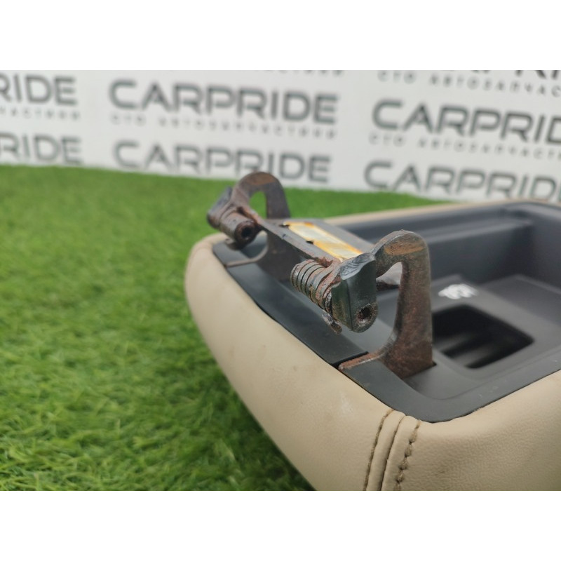 Подлокотник (салон) Jeep Grand Cherokee WK2 2018 3.6 6NZ30HL1AA