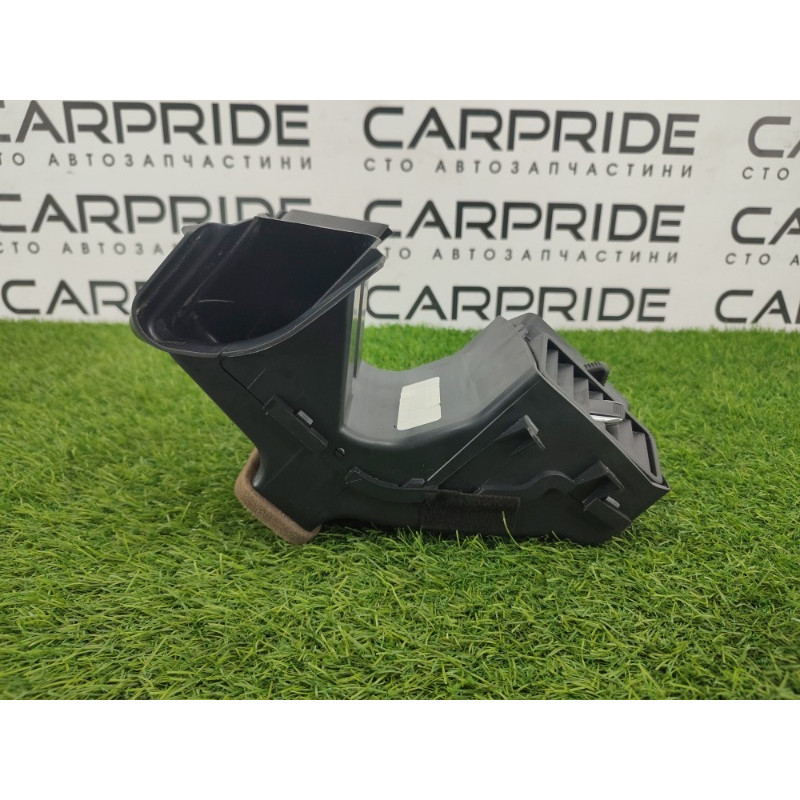 Дефлектор воздуховода (салон) Jeep Grand Cherokee WK2 2018 3.6 68085974AC