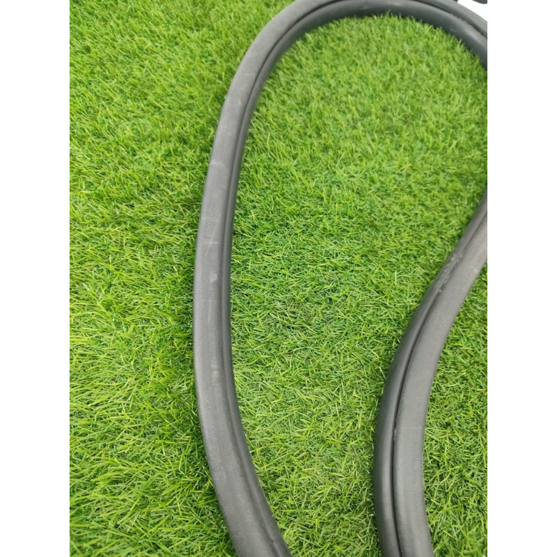 Уплотнитель проема двери (кузов и элементы) Jeep Grand Cherokee WK2 2018 3.6 55399255AE