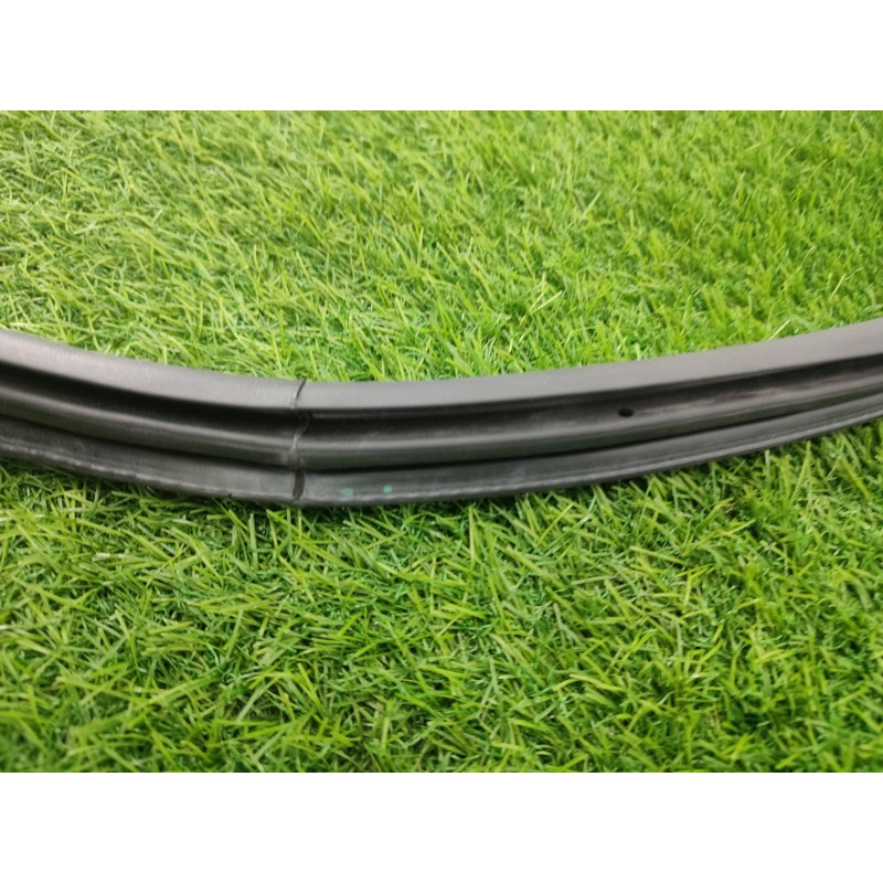 Уплотнитель (кузов и элементы) BMW 3-series F30 2013 N26B20 51727303967