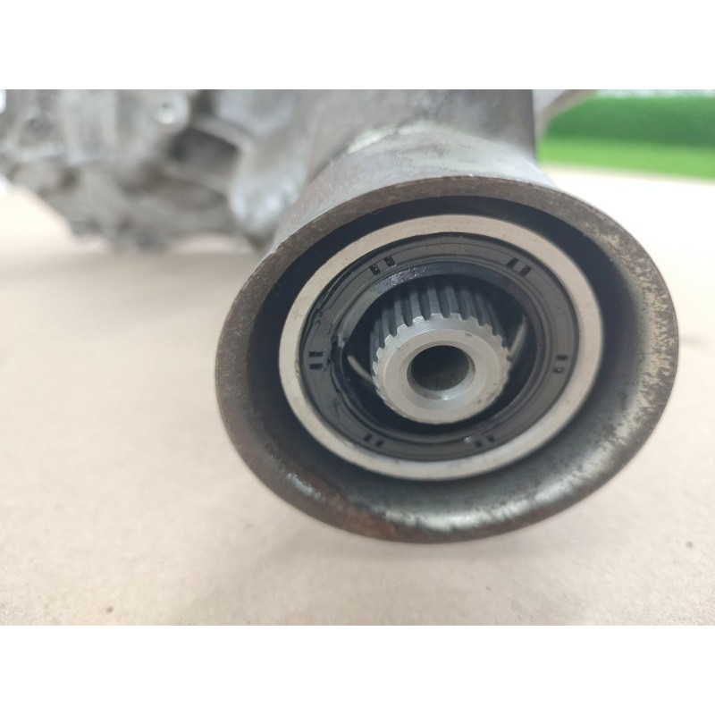 Задняя крышка акпп в сборе (трансмиссия) Subaru Forester SJ 2016 2.5 31331AA340