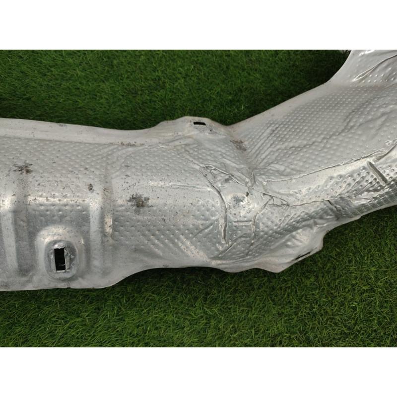 Термозащита (наружные элементы кузова) Jeep Grand Cherokee WK2 2018 3.6 68038805AF