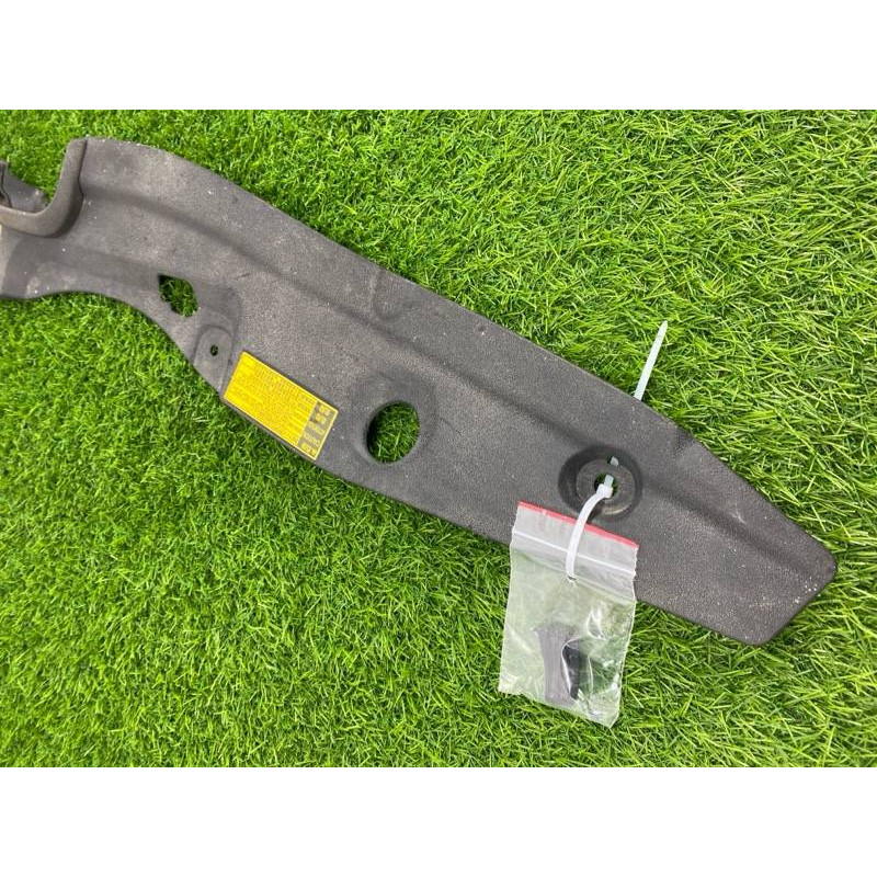 Накладка передней панели (кузов и элементы) Toyota Prius NHW20 5328947030