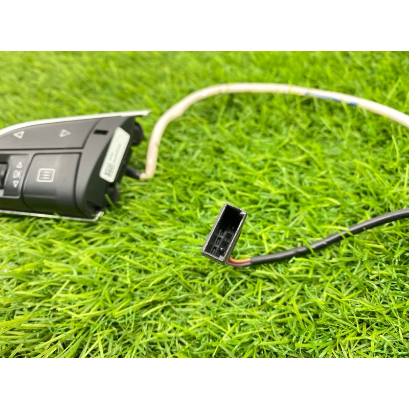 Кнопки руля (электрика / кнопки) AUDI A6 C7 2011 2.0 tdi 4G0951523FXHA