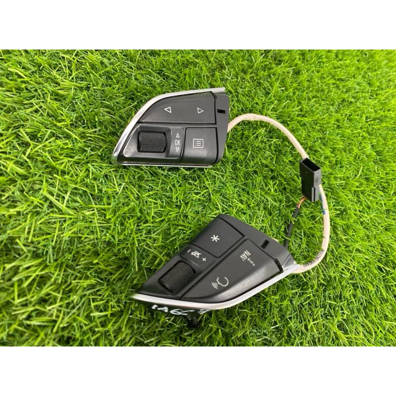 Кнопки руля (электрика / кнопки) AUDI A6 C7 2011 2.0 tdi 4G0951523FXHA
