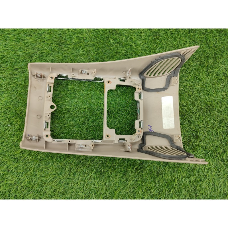 Накладка центральной консоли (салон) Jeep Grand Cherokee WK2 2018 3.6 5PK70HL1AA