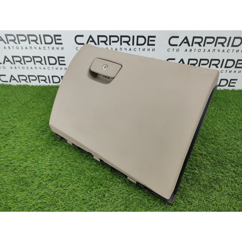 Бардачок (салон) Jeep Grand Cherokee WK2 2018 3.6 1TG14HL1AD