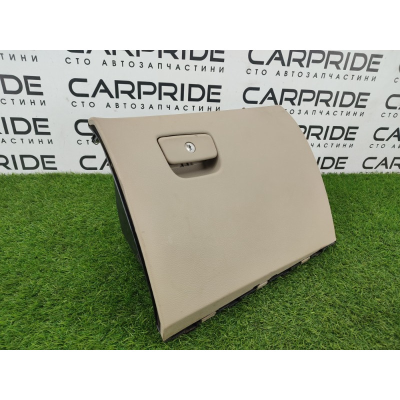 Бардачок (салон) Jeep Grand Cherokee WK2 2018 3.6 1TG14HL1AD