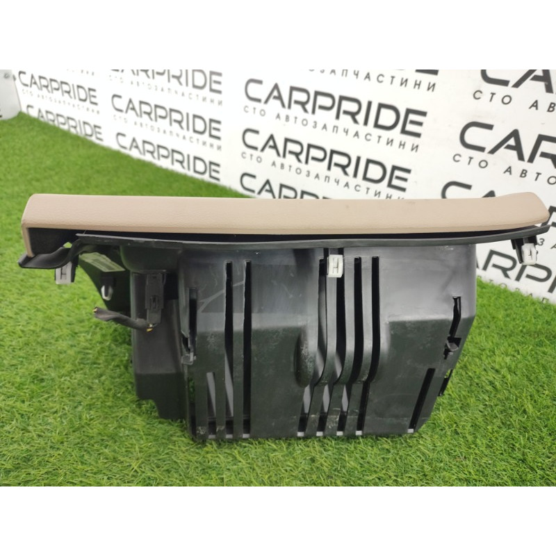 Бардачок (салон) Jeep Grand Cherokee WK2 2018 3.6 1TG14HL1AD