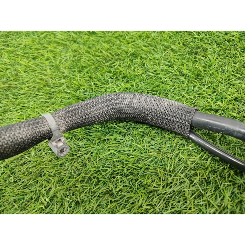 Трубка вентиляции топливного бака (топливная система) Jeep Grand Cherokee WK2 2018 3.6 52030371ab