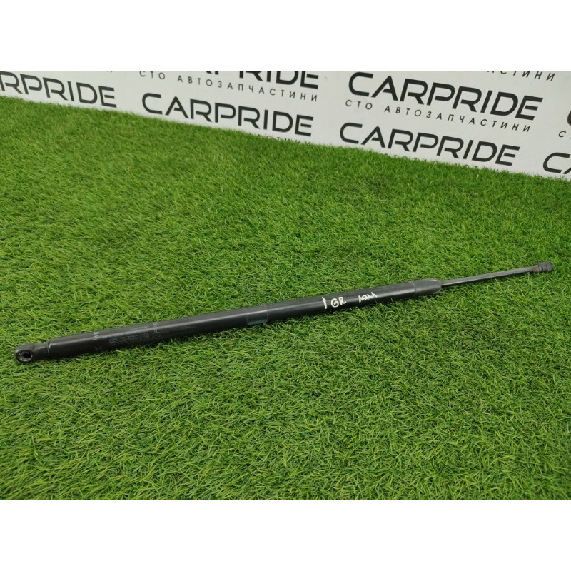 Амортизатор багажника (кузов и элементы) Jeep Grand Cherokee WK2 2018 3.6 68165052AE