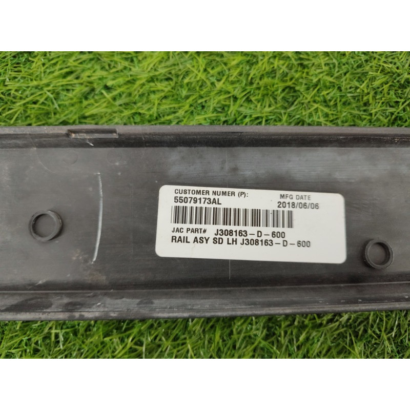 Рейлинг на крышу (кузов и элементы) Jeep Grand Cherokee WK2 2018 3.6 55079173AL