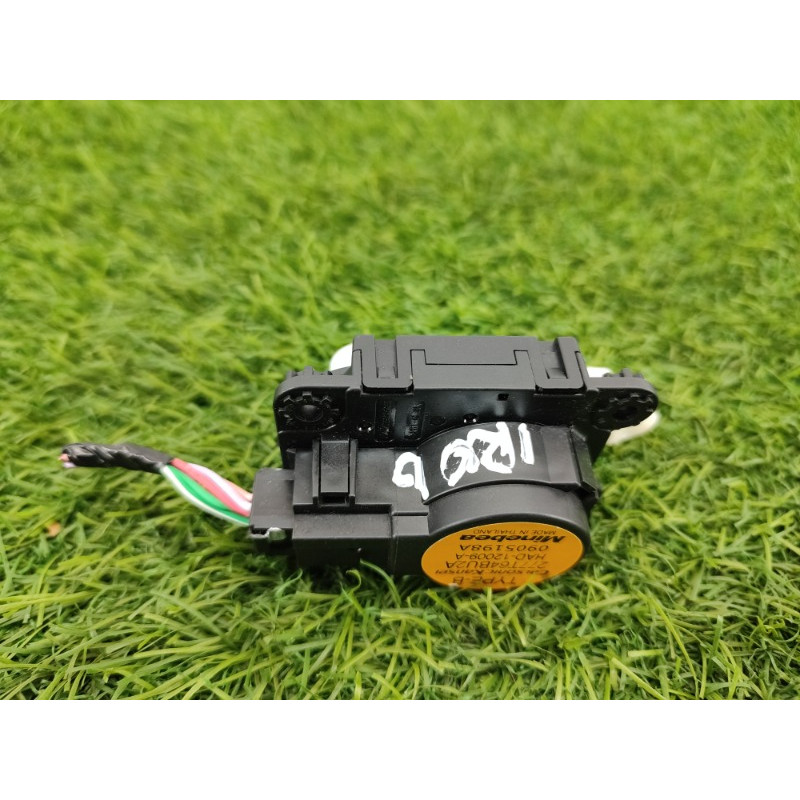 Привод заслонки отопителя (отопление и кондиционирование) Nissan Rogue T32 2020 2.5 277t64bu2a