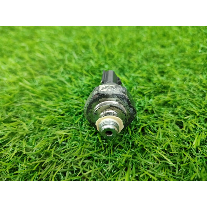 Датчик давления масла (электрика двигателя) Nissan Rogue T32 2020 2.5 250705TA0A