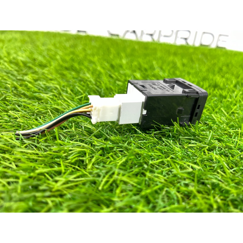 Кнопка дистроника (электрика / кнопки) Nissan Rogue T32 2020 2.5 251345FA0A