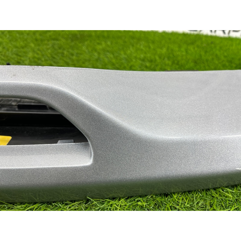 Спойлер (кузов и элементы) Jeep Grand Cherokee WK2 2018 3.6 68217495AA