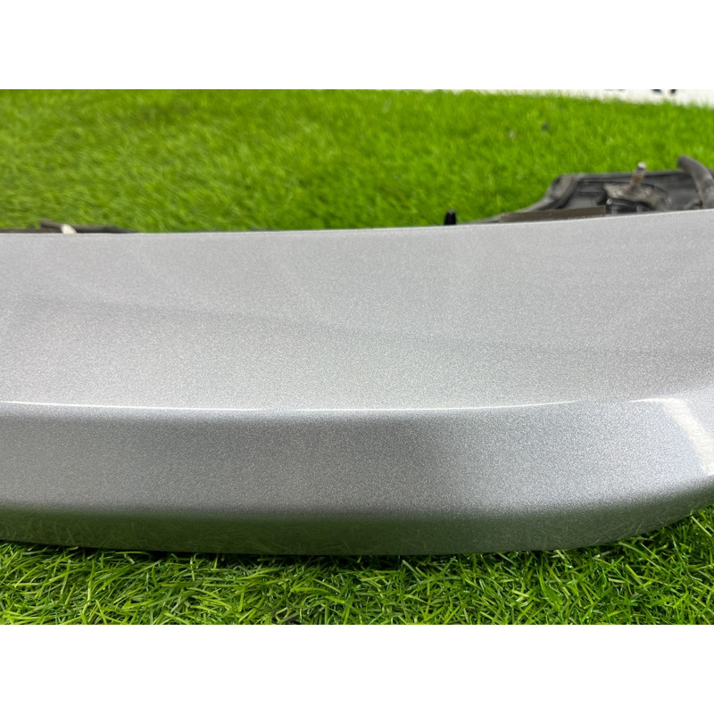 Спойлер (кузов и элементы) Jeep Grand Cherokee WK2 2018 3.6 68217495AA