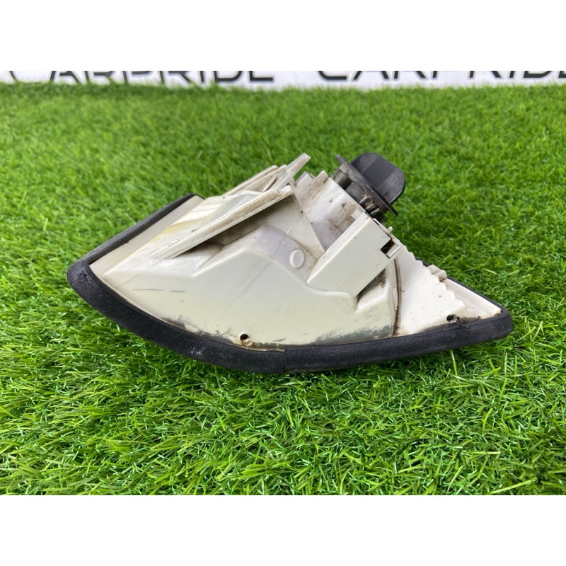 Указатель поворотов (оптика) BMW 3-series E36 M40B18 82199403096