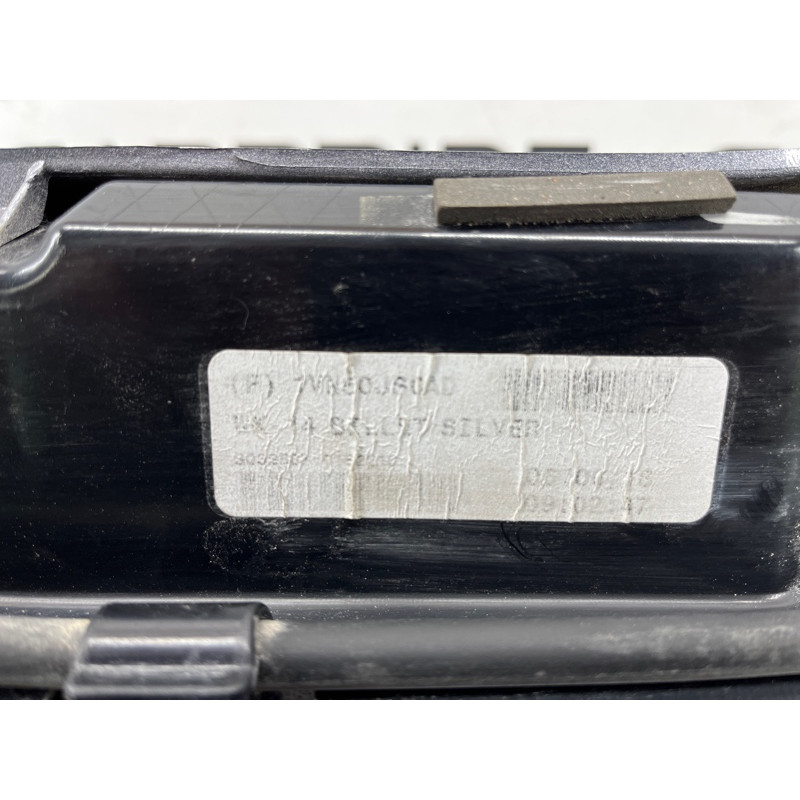 Спойлер (кузов и элементы) Jeep Grand Cherokee WK2 2018 3.6 68217495AA