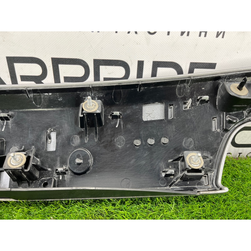 Накладка крышки багажника (кузов и элементы) Jeep Grand Cherokee WK2 2018 3.6 6KL53TZZAA