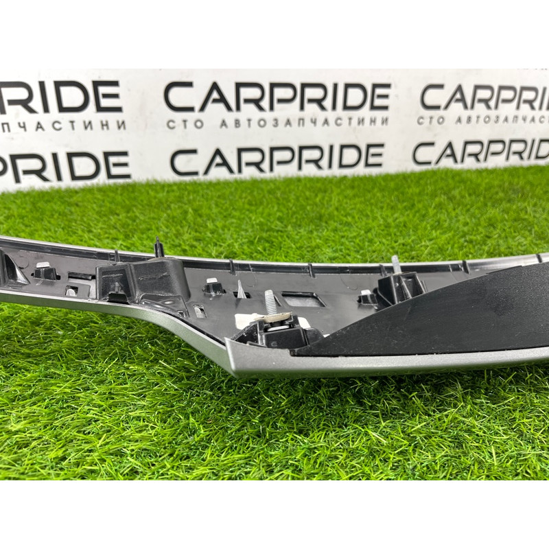 Накладка крышки багажника (кузов и элементы) Jeep Grand Cherokee WK2 2018 3.6 6KL53TZZAA