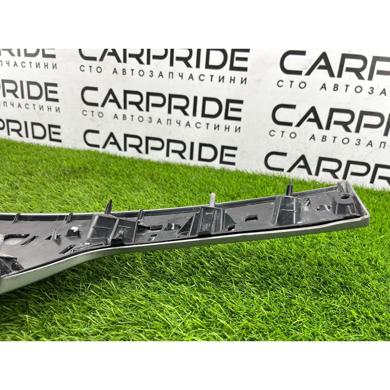 Накладка крышки багажника (кузов и элементы) Jeep Grand Cherokee WK2 2018 3.6 6KL53TZZAA