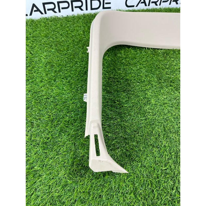 Обшивка крышки багажника (салон) Jeep Grand Cherokee WK2 2018 3.6 1XW82HL1AB