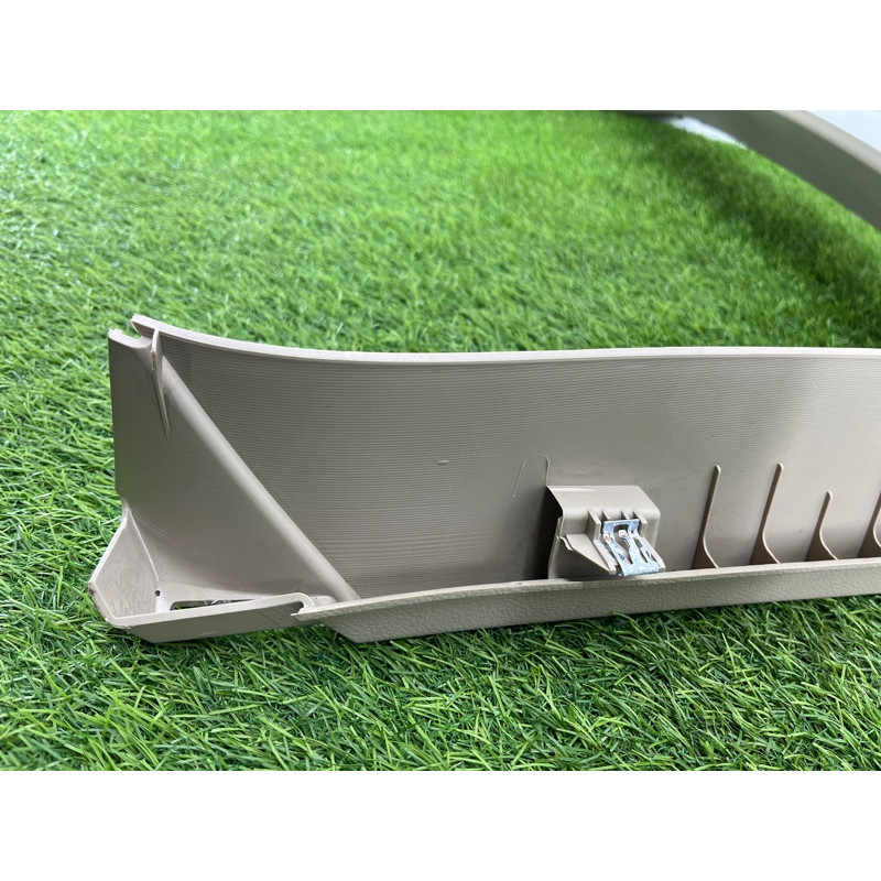 Обшивка крышки багажника (салон) Jeep Grand Cherokee WK2 2018 3.6 1XW82HL1AB