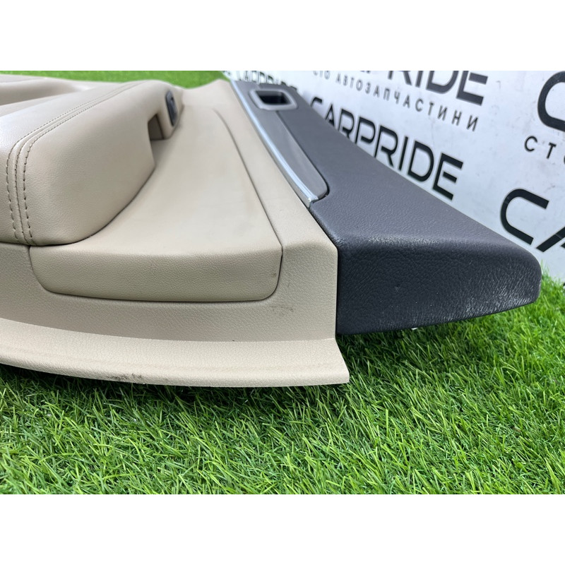 Дверная карта (салон) Jeep Grand Cherokee WK2 2018 3.6 5LL804L1AC