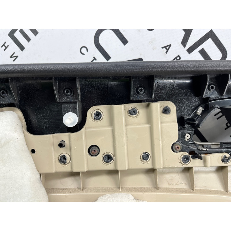 Дверная карта (салон) Jeep Grand Cherokee WK2 2018 3.6 5LL804L1AC