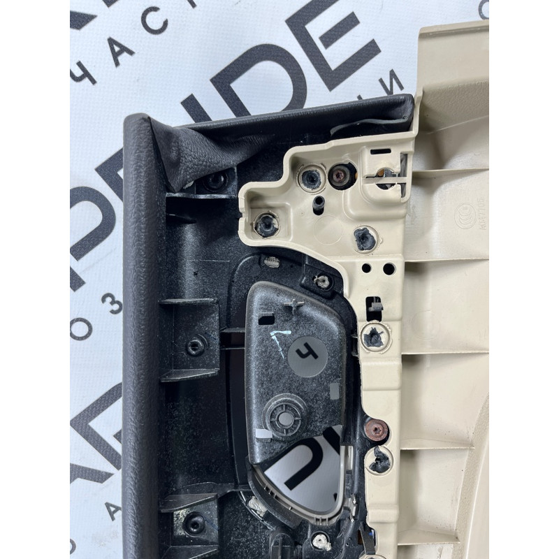 Дверная карта (салон) Jeep Grand Cherokee WK2 2018 3.6 5LL804L1AC