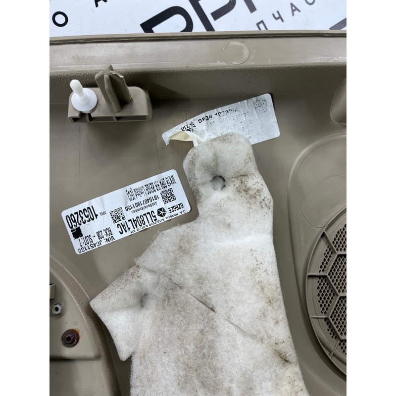 Дверная карта (салон) Jeep Grand Cherokee WK2 2018 3.6 5LL804L1AC