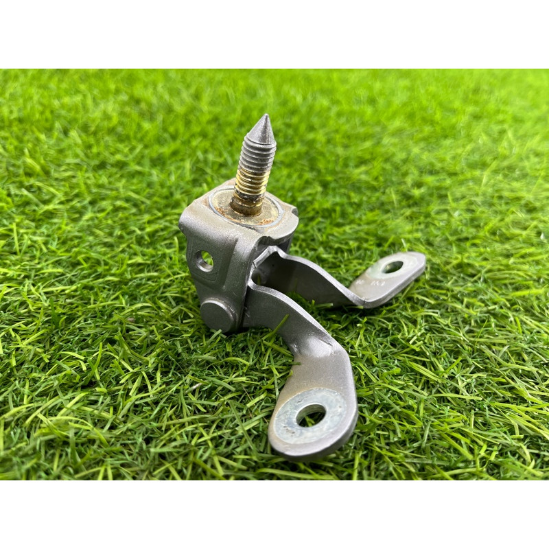 Петля багажника (кузов и элементы) Jeep Grand Cherokee WK2 2018 3.6 68299174AA