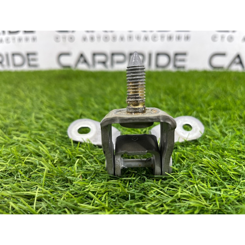 Петля багажника (кузов и элементы) Jeep Grand Cherokee WK2 2018 3.6 68299174AA