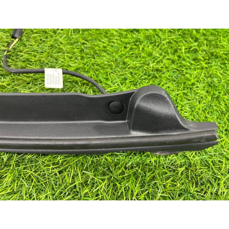 Датчик наклона крышки багажника (электрика / датчики) Jeep Grand Cherokee WK2 2018 3.6 68165048AC